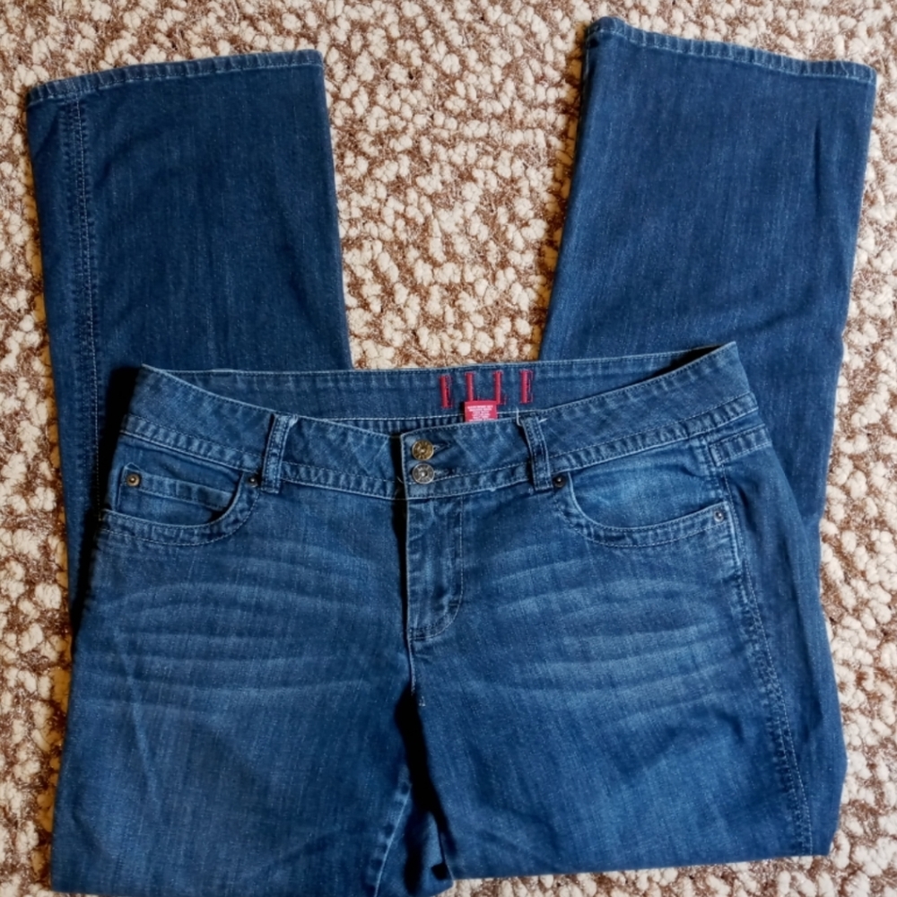 Elle Denim Jeans. Size 14R